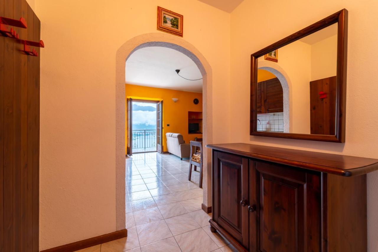 Un Balcone Sul Lago By Wonderful Italy Montemezzo Exterior photo